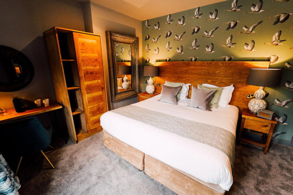 Stay With Us This Summer at The Maynard